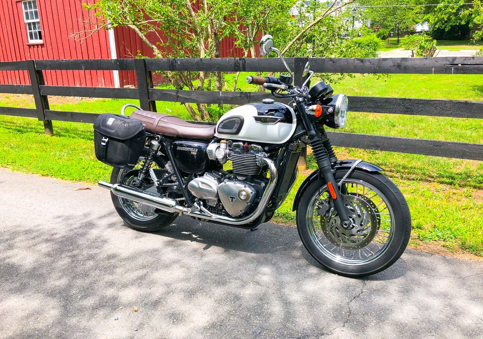 2016 Triumph Bonneville T120 Review